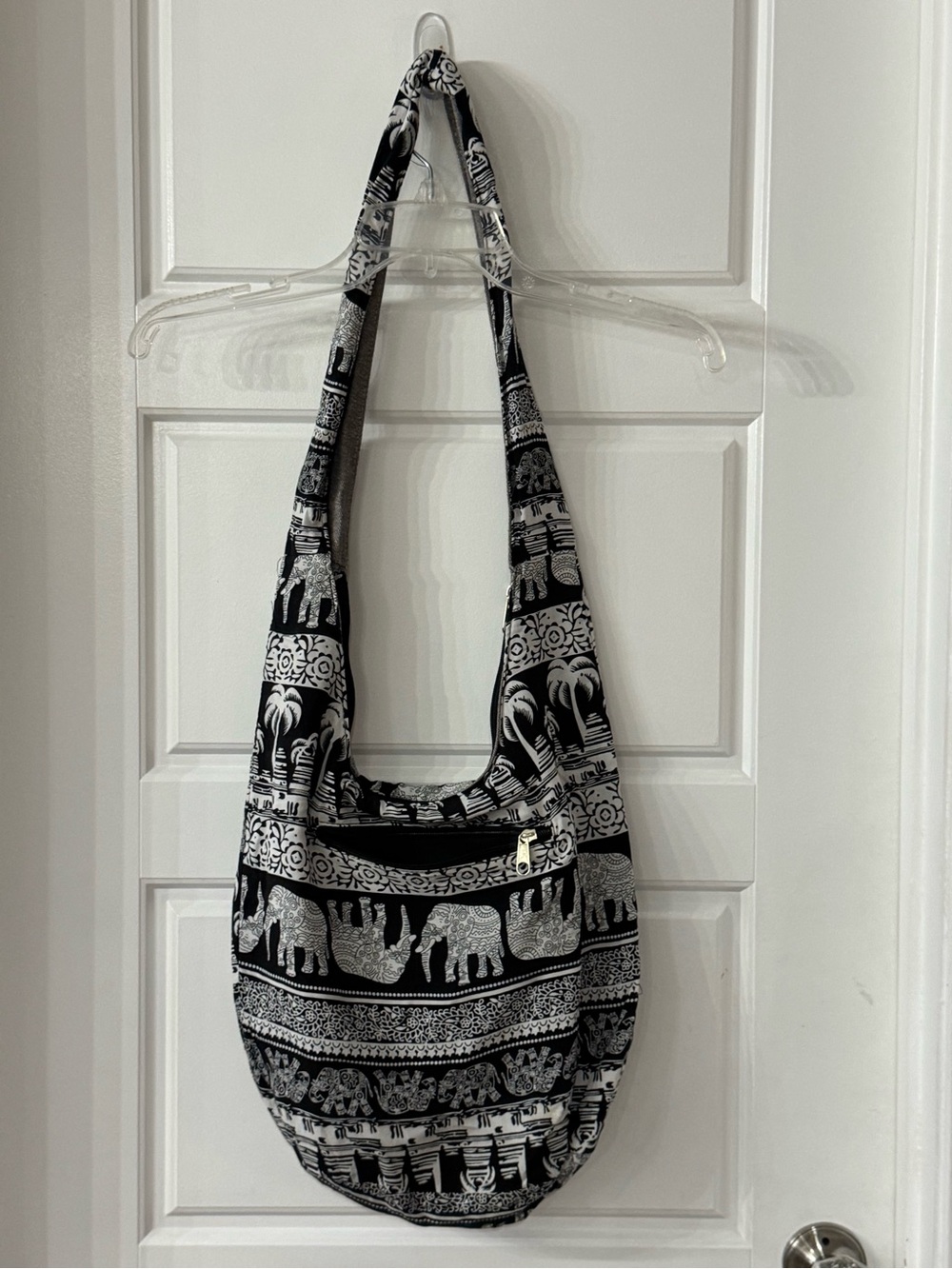 Black & White Elephant Pattern Shoulder Bag